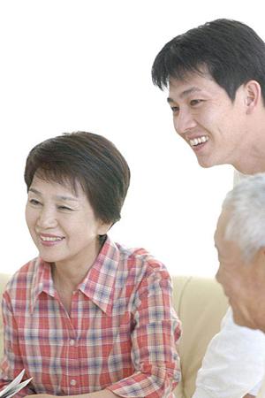 消臭潤滑油で安心！ストーマの臭い